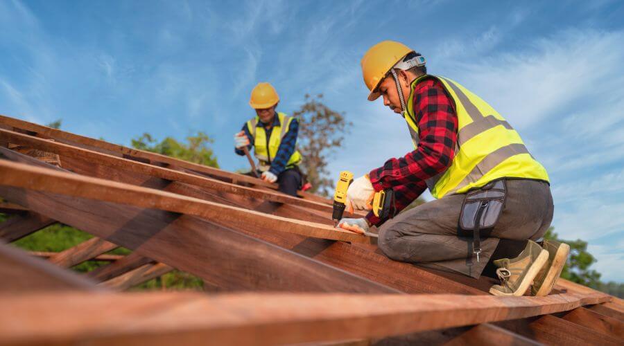 Professional gutter cleaning in Byesville, OH